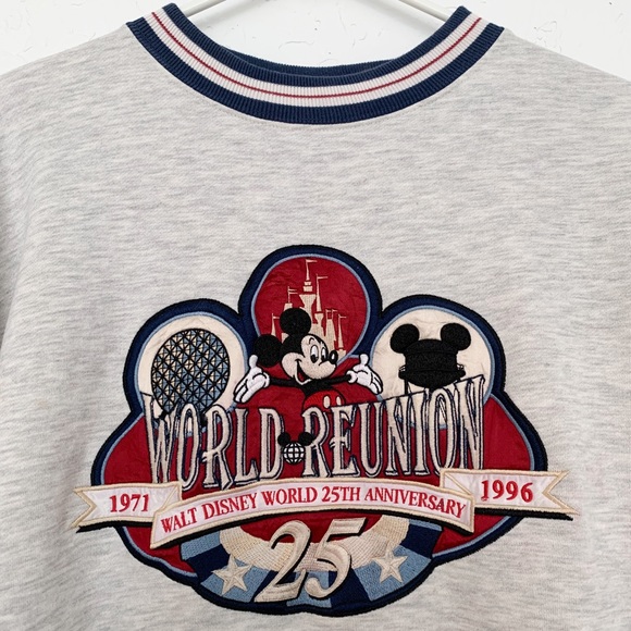 Vintage Walt Disney World Reunion Sweatshirt - Picture 2 of 7